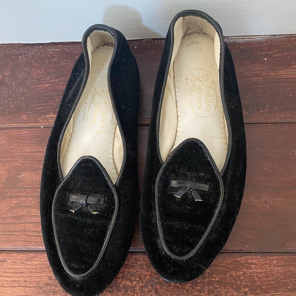 BLACK VELVET FLATS